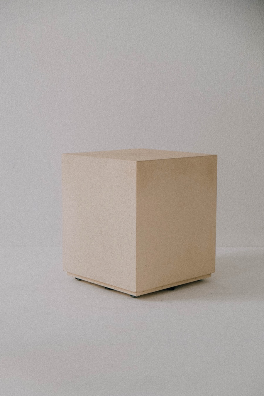 cube side table / stool