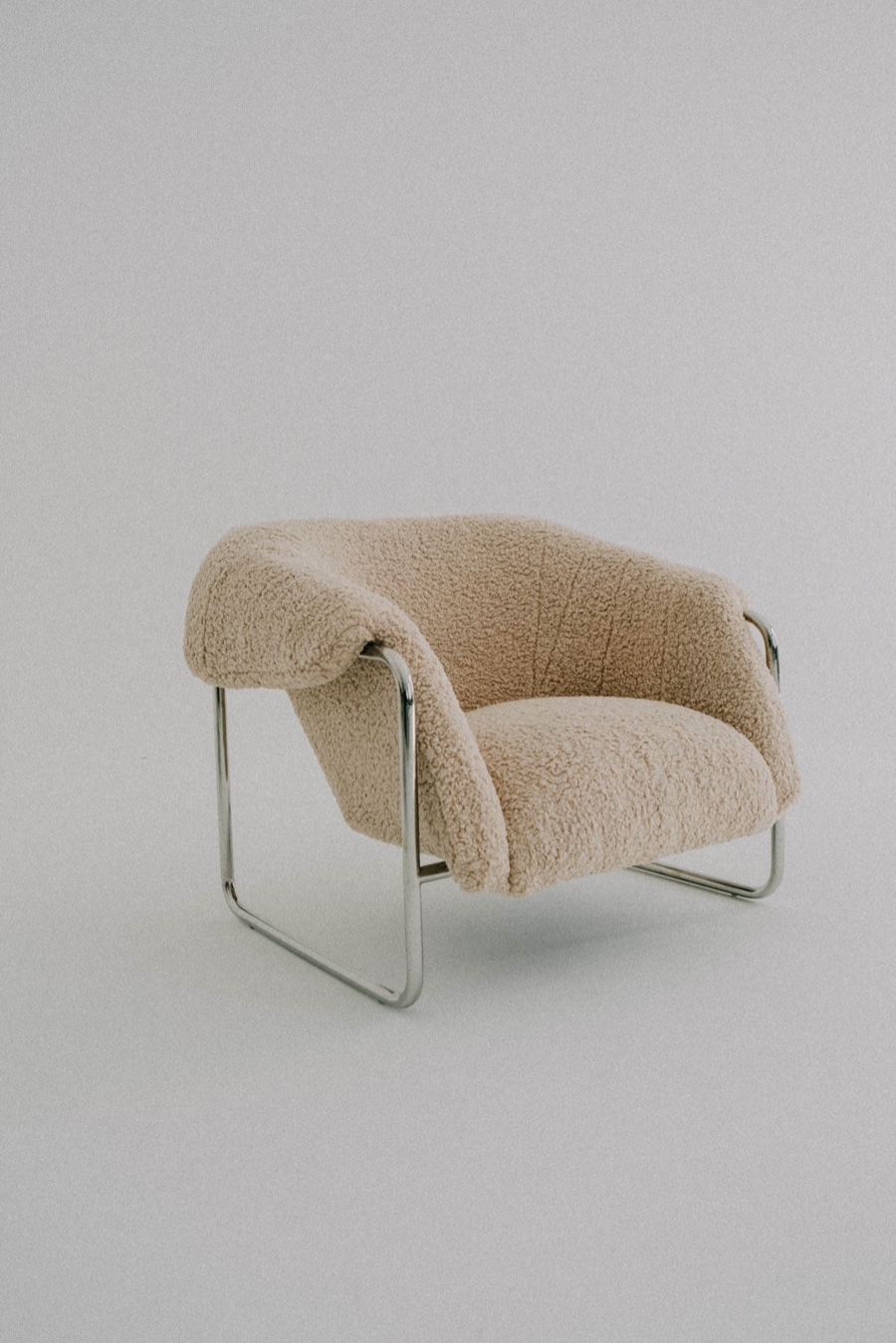 bouclé lounge chair